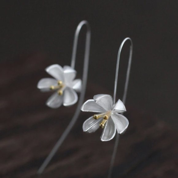 Beautiful 925 S Silver Flower long Earrings - Picture 12 of 16